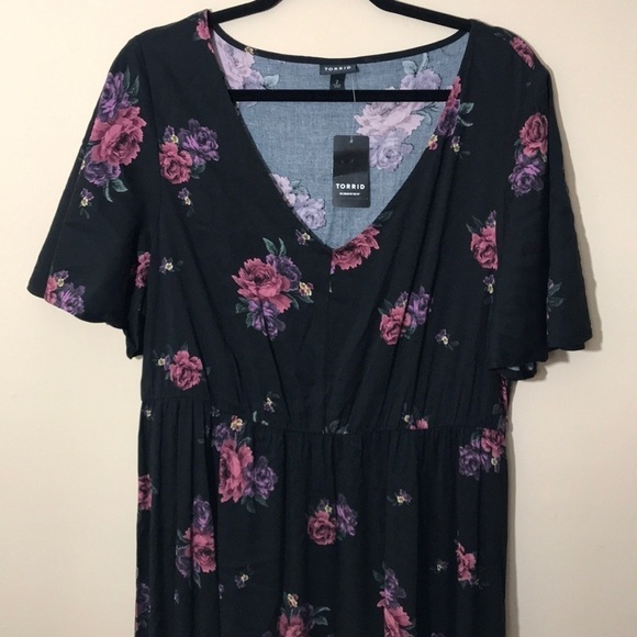 Torrid black floral challis maxi dress plus size 2 - Picture 5 of 9